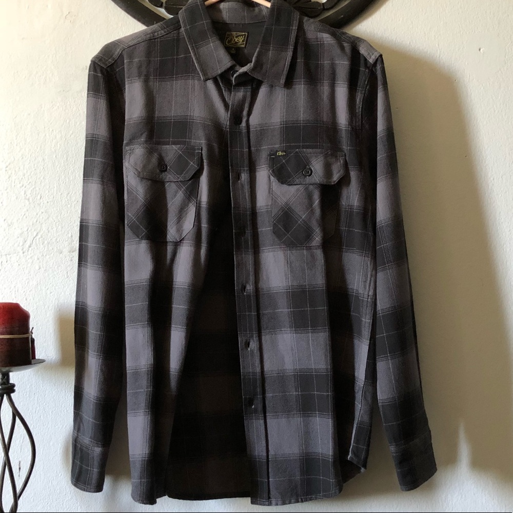 New Without Tags Obey Button Up Shirt Size Small